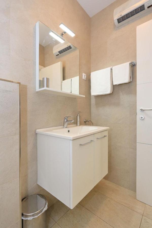 Cardo Apartments Zara Esterno foto