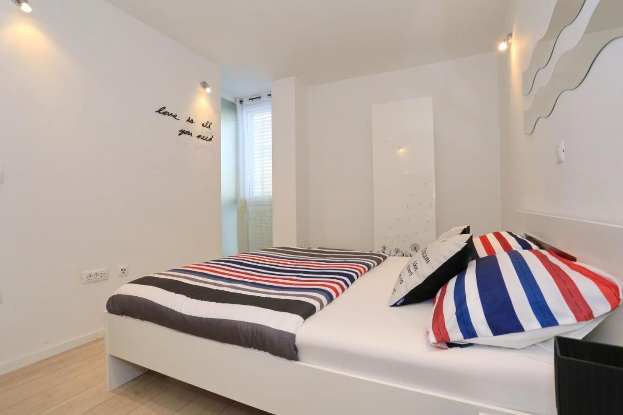 Cardo Apartments Zara Esterno foto